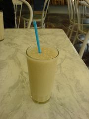 Horchata de Chufa mit Eis-Granulat