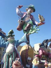 Fallas Figuren in Benicarló