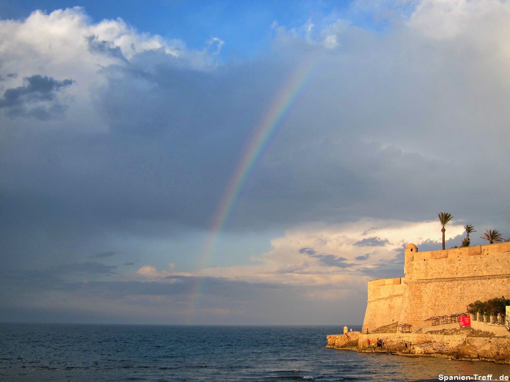 Regenbogen neben Peñíscola