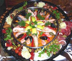 paella mit tapas03