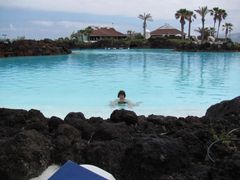 Puerto de la Cruz - die tolle Schwimmbecken oder Schwimmseen? die von Cesar Manrique entworfen wurden (das habe ich genossen!)