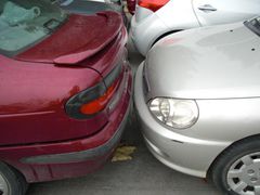 Stoßstange an Stoßstange Parken - oben