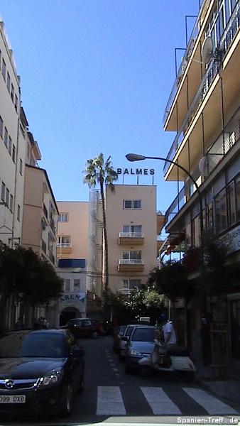 Mallorca Innenstadt mit Blick zum Strand Arenal .